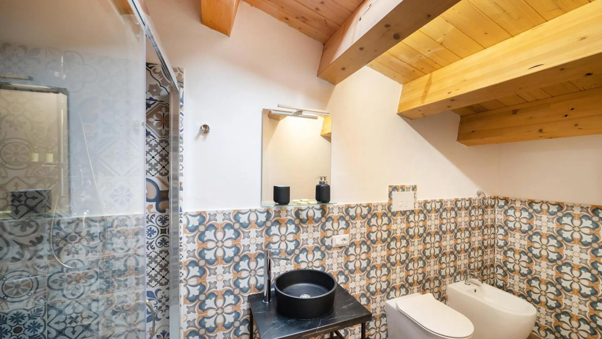 Arco Del Mercato Apartment Syracuse